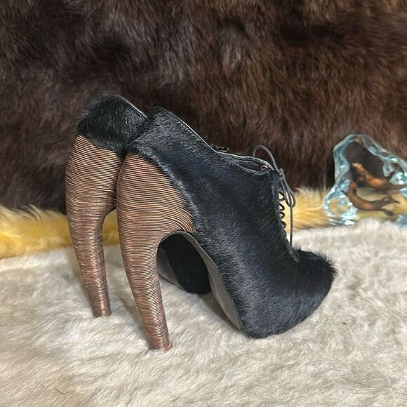 iris van herpen Shoes - Iris Van Herpen shoes 39 (CCC)
